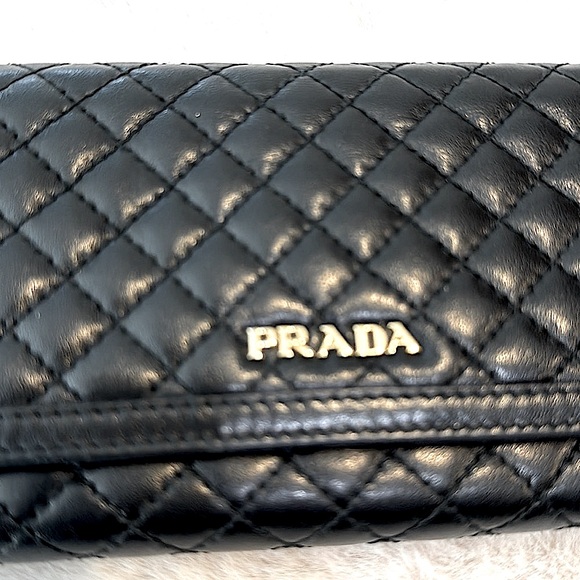 Authentic Prada Diamond Quilted Continental Wallet - Picture 10 of 12